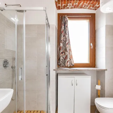 Il Rustico Romantic E Sauna דירה